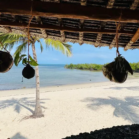 Mwazaro Beach Lodge Shimoni Exterior photo