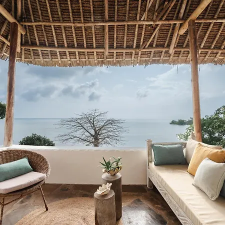 Mwazaro Beach Lodge Shimoni Exterior photo
