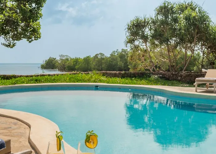 Mwazaro Beach Lodge